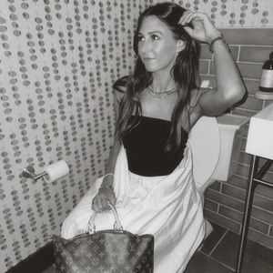 Meet your Posher, Ali